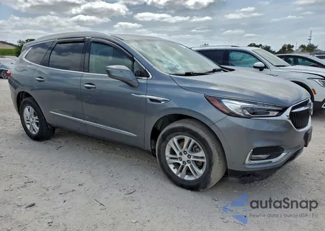 2018 Buick Enclave Essence z USA, uszkodzony, nr VIN 5GAERBKW4JJ212874
